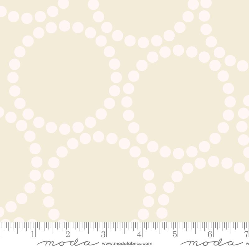 MO 108" Pearl Bracelet Eggshell White