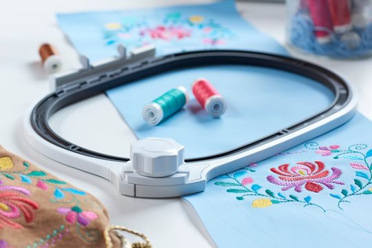 Bernina Midi Hoop 26.5x16.5 cm